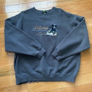 Green cabelas sweatshirt